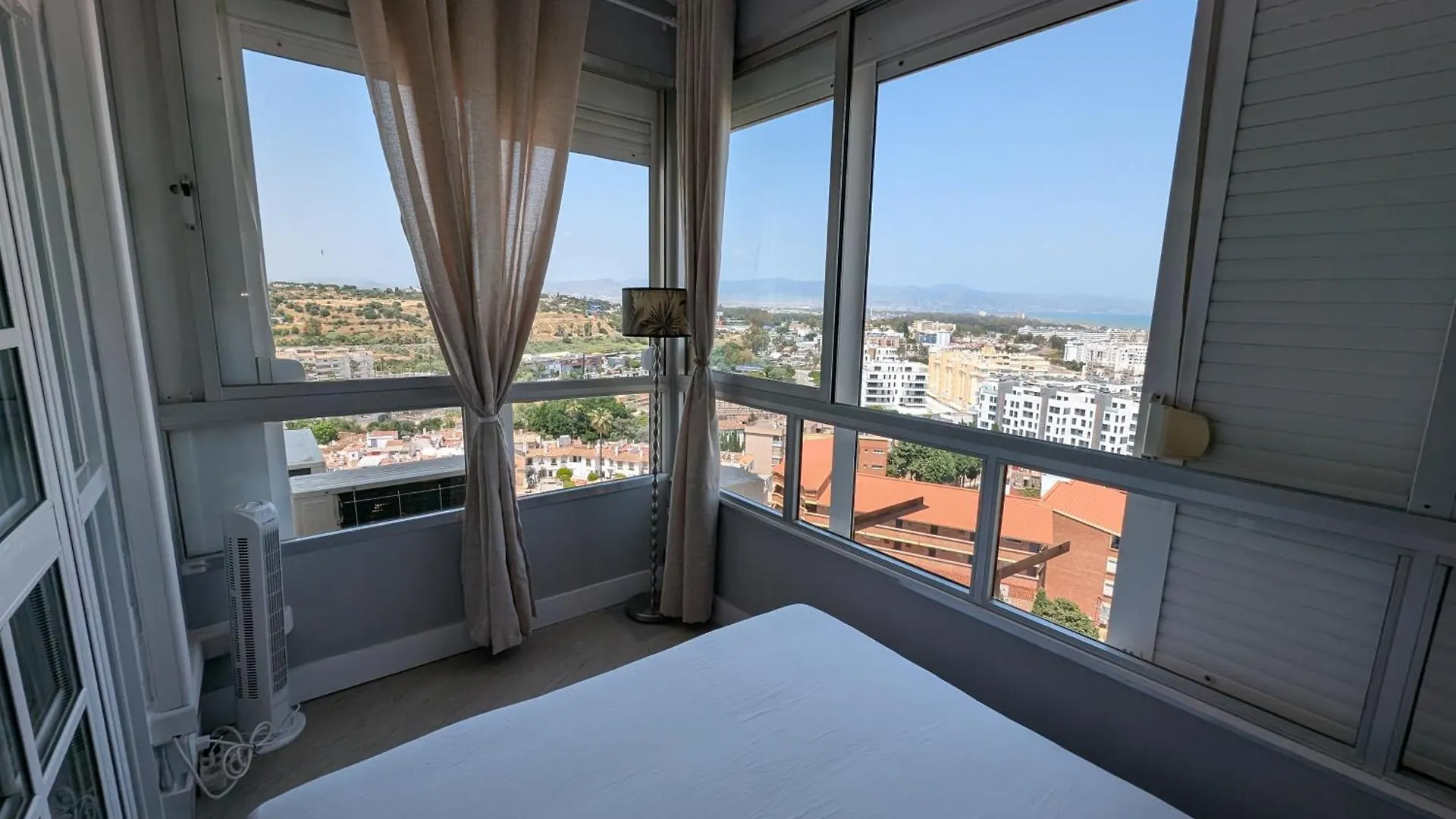 Estudio Torre Colina Con Piscina Torremolinos 0*,  Spain